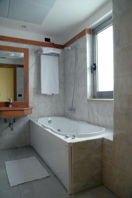 Miramare Palace Hotel Trebisacce Room photo
