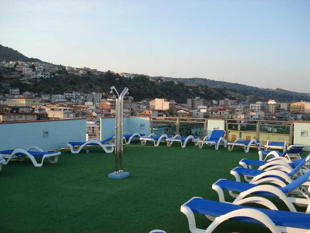 Miramare Palace Hotel Trebisacce Exterior photo