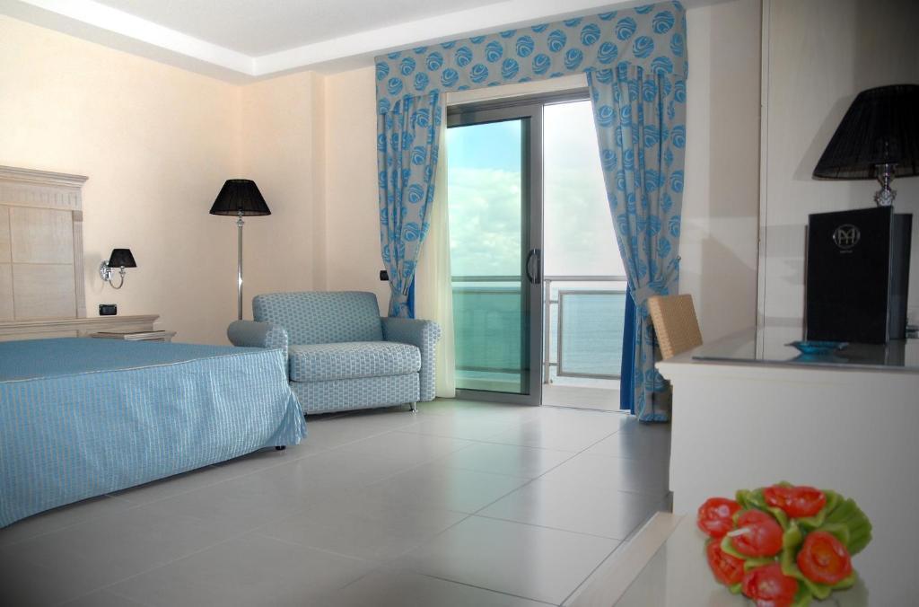 Miramare Palace Hotel Trebisacce Room photo